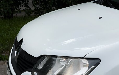 Renault Logan II, 2018 год, 490 000 рублей, 11 фотография