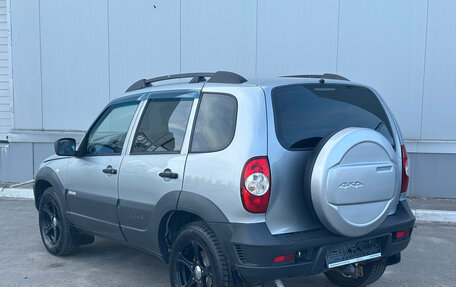 Chevrolet Niva I рестайлинг, 2016 год, 625 000 рублей, 8 фотография