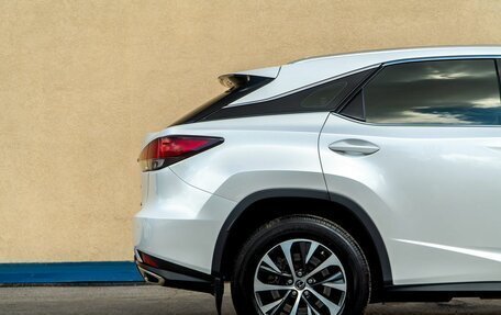 Lexus RX IV рестайлинг, 2019 год, 5 250 000 рублей, 10 фотография