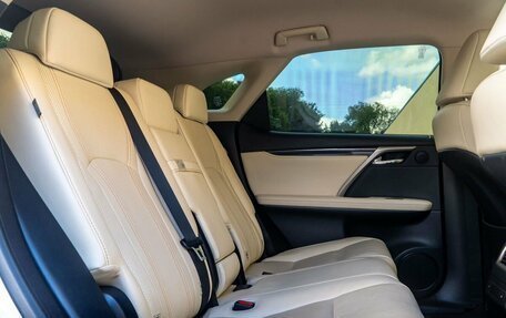 Lexus RX IV рестайлинг, 2019 год, 5 250 000 рублей, 29 фотография