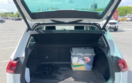 Volkswagen Tiguan II, 2017 год, 2 990 000 рублей, 12 фотография