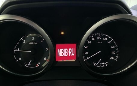 Toyota Land Cruiser Prado 150 рестайлинг 2, 2014 год, 2 625 000 рублей, 16 фотография