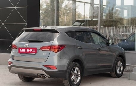 Hyundai Santa Fe III рестайлинг, 2017 год, 2 420 000 рублей, 5 фотография