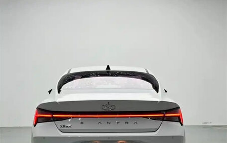 Hyundai Elantra, 2021 год, 1 100 000 рублей, 3 фотография
