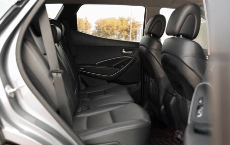 Hyundai Santa Fe III рестайлинг, 2017 год, 2 420 000 рублей, 18 фотография