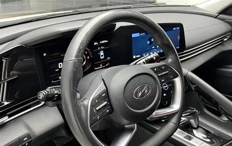 Hyundai Elantra, 2021 год, 1 100 000 рублей, 5 фотография