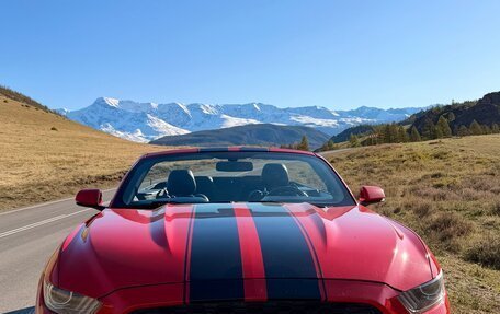 Ford Mustang VI рестайлинг, 2016 год, 2 900 000 рублей, 2 фотография