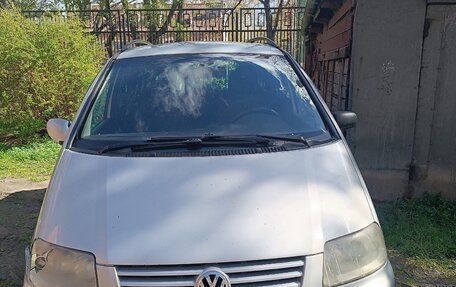 Volkswagen Sharan I рестайлинг, 2003 год, 325 000 рублей, 2 фотография