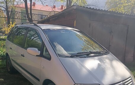 Volkswagen Sharan I рестайлинг, 2003 год, 325 000 рублей, 3 фотография