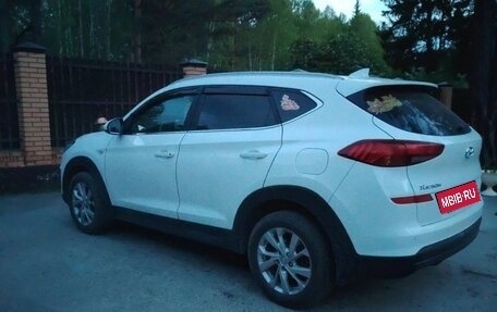 Hyundai Tucson III, 2019 год, 2 000 000 рублей, 4 фотография