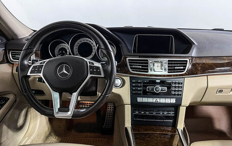 Mercedes-Benz E-Класс, 2015 год, 2 497 000 рублей, 14 фотография