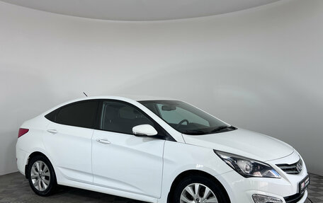 Hyundai Solaris II рестайлинг, 2015 год, 1 060 000 рублей, 3 фотография