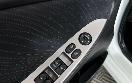 Hyundai Solaris II рестайлинг, 2015 год, 1 060 000 рублей, 20 фотография