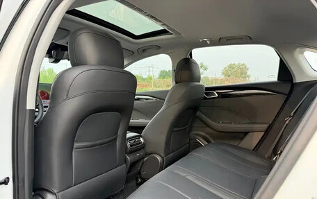 Geely Emgrand, 2026 год, 1 215 000 рублей, 11 фотография