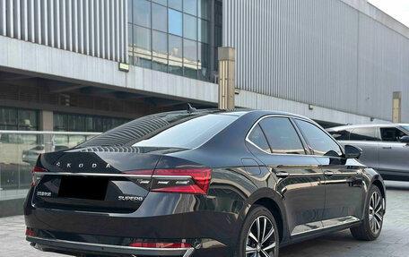 Skoda Superb III рестайлинг, 2025 год, 2 750 000 рублей, 4 фотография