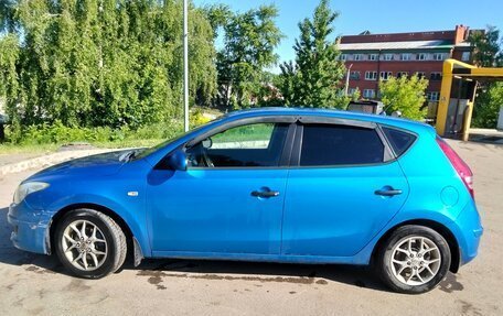 Hyundai i30 I, 2010 год, 460 000 рублей, 2 фотография