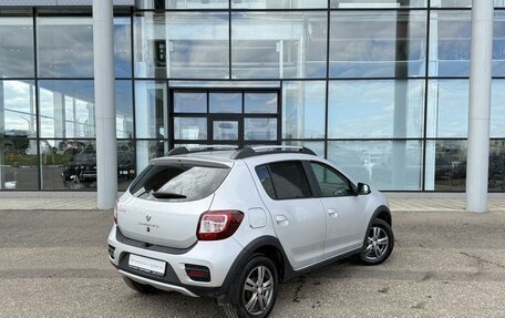 Renault Sandero II рестайлинг, 2016 год, 930 000 рублей, 10 фотография