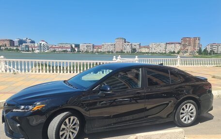 Toyota Camry, 2023 год, 4 380 000 рублей, 2 фотография