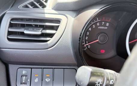 KIA Rio III рестайлинг, 2016 год, 1 200 000 рублей, 26 фотография