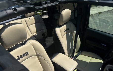 Jeep Wrangler, 2021 год, 4 250 000 рублей, 30 фотография
