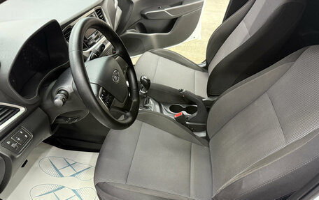Hyundai Solaris II рестайлинг, 2017 год, 1 150 000 рублей, 11 фотография