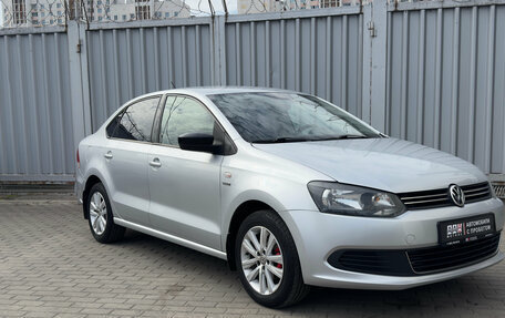 Volkswagen Polo VI (EU Market), 2013 год, 795 000 рублей, 2 фотография