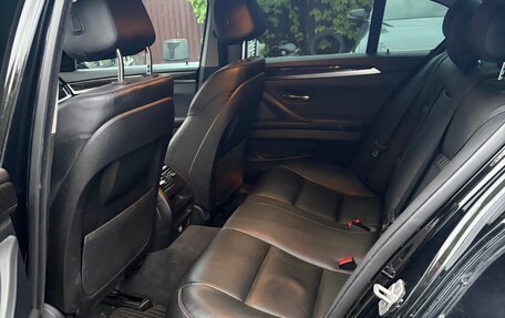BMW 5 серия, 2015 год, 1 890 000 рублей, 11 фотография