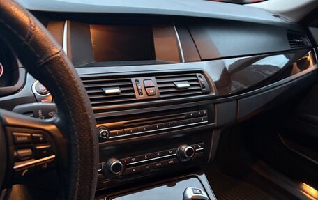 BMW 5 серия, 2015 год, 1 890 000 рублей, 10 фотография