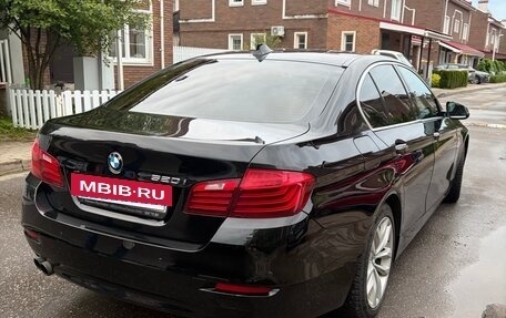 BMW 5 серия, 2015 год, 1 890 000 рублей, 3 фотография