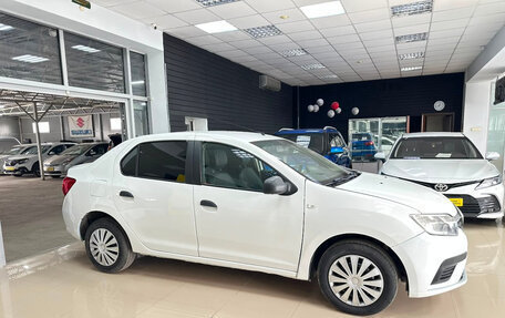 Renault Logan II, 2019 год, 550 000 рублей, 4 фотография