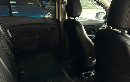 Renault Logan II, 2019 год, 550 000 рублей, 13 фотография