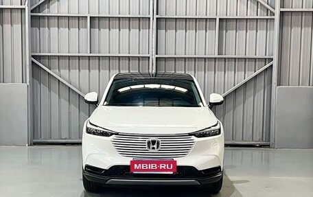Honda Vezel, 2025 год, 1 960 000 рублей, 2 фотография