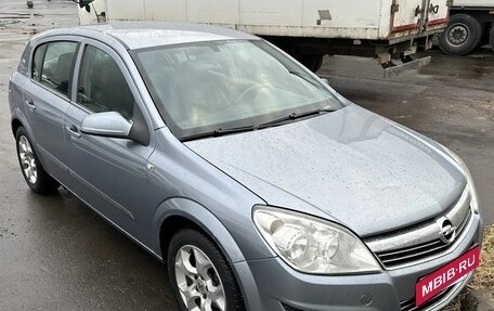 Opel Astra H, 2007 год, 605 000 рублей, 1 фотография