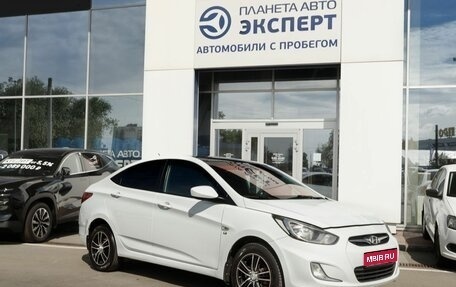 Hyundai Solaris II рестайлинг, 2013 год, 630 000 рублей, 1 фотография