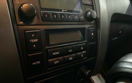 Hyundai Tucson III, 2009 год, 870 000 рублей, 14 фотография