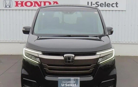 Honda Stepwgn IV, 2022 год, 1 849 222 рублей, 2 фотография