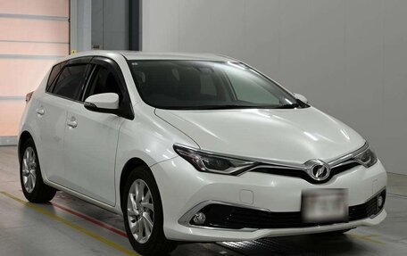 Toyota Auris II, 2015 год, 1 120 010 рублей, 5 фотография