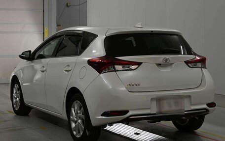 Toyota Auris II, 2015 год, 1 120 010 рублей, 6 фотография