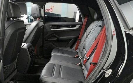 Porsche Cayenne III, 2024 год, 11 995 000 рублей, 9 фотография