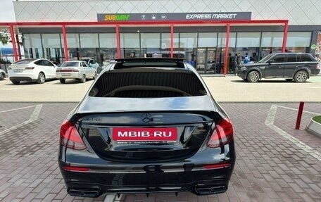 Mercedes-Benz E-Класс, 2017 год, 2 950 000 рублей, 5 фотография