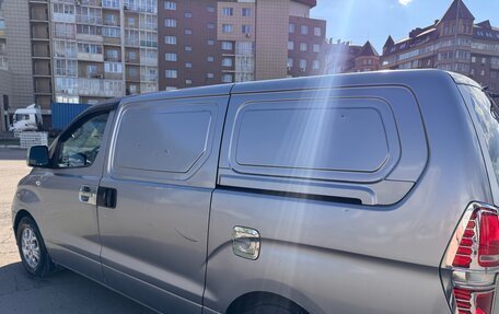 Hyundai Grand Starex Grand Starex I рестайлинг 2, 2011 год, 780 000 рублей, 7 фотография