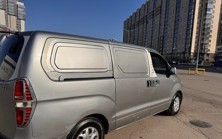Hyundai Grand Starex Grand Starex I рестайлинг 2, 2011 год, 780 000 рублей, 8 фотография