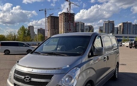Hyundai Grand Starex Grand Starex I рестайлинг 2, 2011 год, 780 000 рублей, 3 фотография