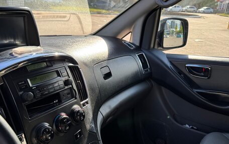 Hyundai Grand Starex Grand Starex I рестайлинг 2, 2011 год, 780 000 рублей, 11 фотография