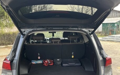 Hyundai Santa Fe IV, 2018 год, 3 100 000 рублей, 18 фотография