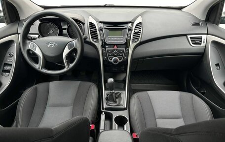 Hyundai i30 II рестайлинг, 2013 год, 1 200 000 рублей, 11 фотография