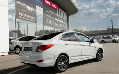 Hyundai Solaris II рестайлинг, 2013 год, 630 000 рублей, 3 фотография