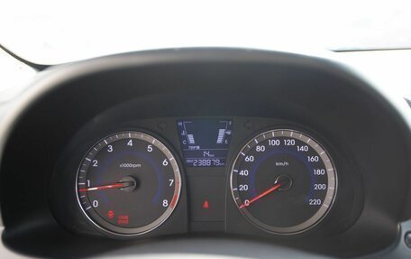 Hyundai Solaris II рестайлинг, 2013 год, 630 000 рублей, 9 фотография