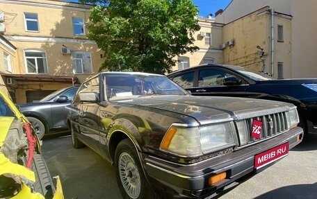 Toyota Crown, 1985 год, 400 000 рублей, 1 фотография