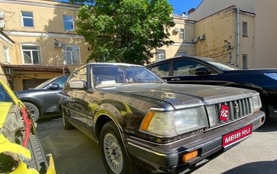 Toyota Crown, 1985 год, 400 000 рублей, 1 фотография